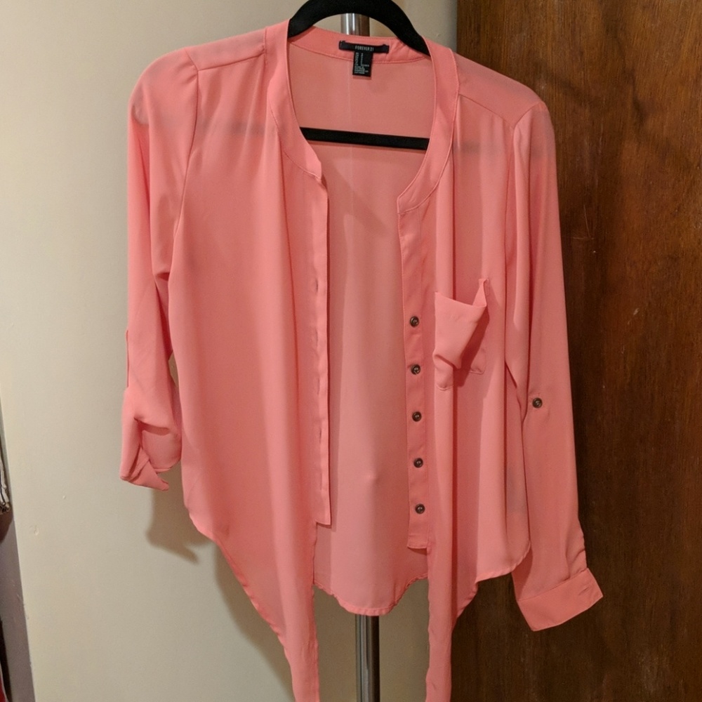 Pink blouse with tie in front